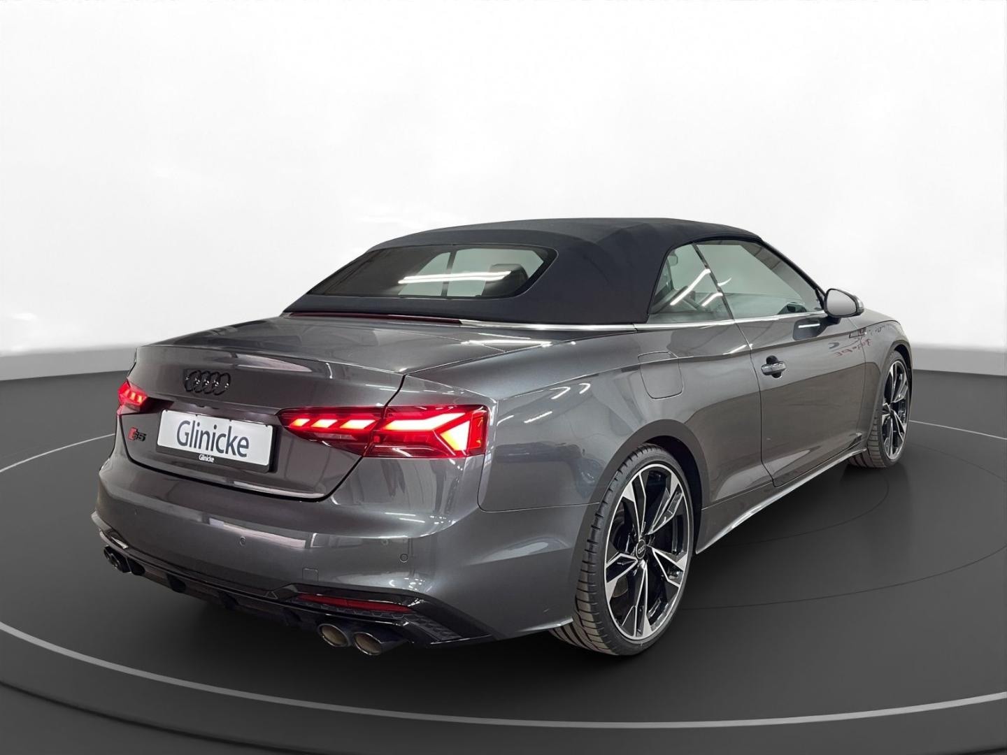 Bild über Audi S5 Cabriolet TFSI quattro tiptronic - für weitere Informationen kontaktieren Sie den Audi Partner
