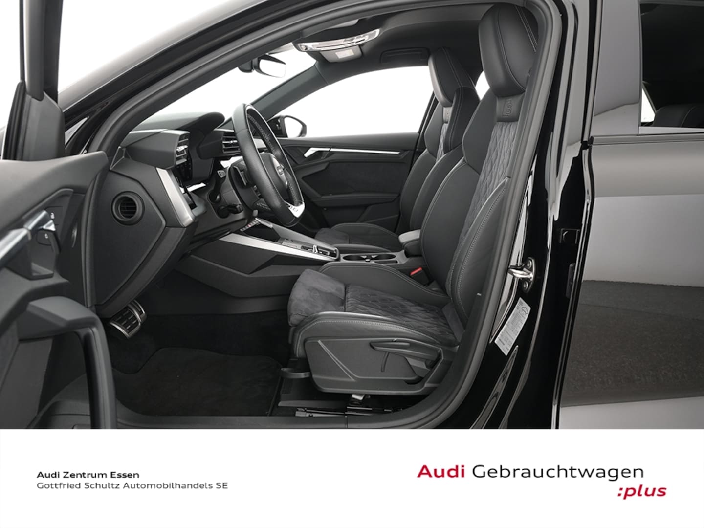 Bild über Audi A3 Sportback S line 35 TFSI S tronic - für weitere Informationen kontaktieren Sie den Audi Partner