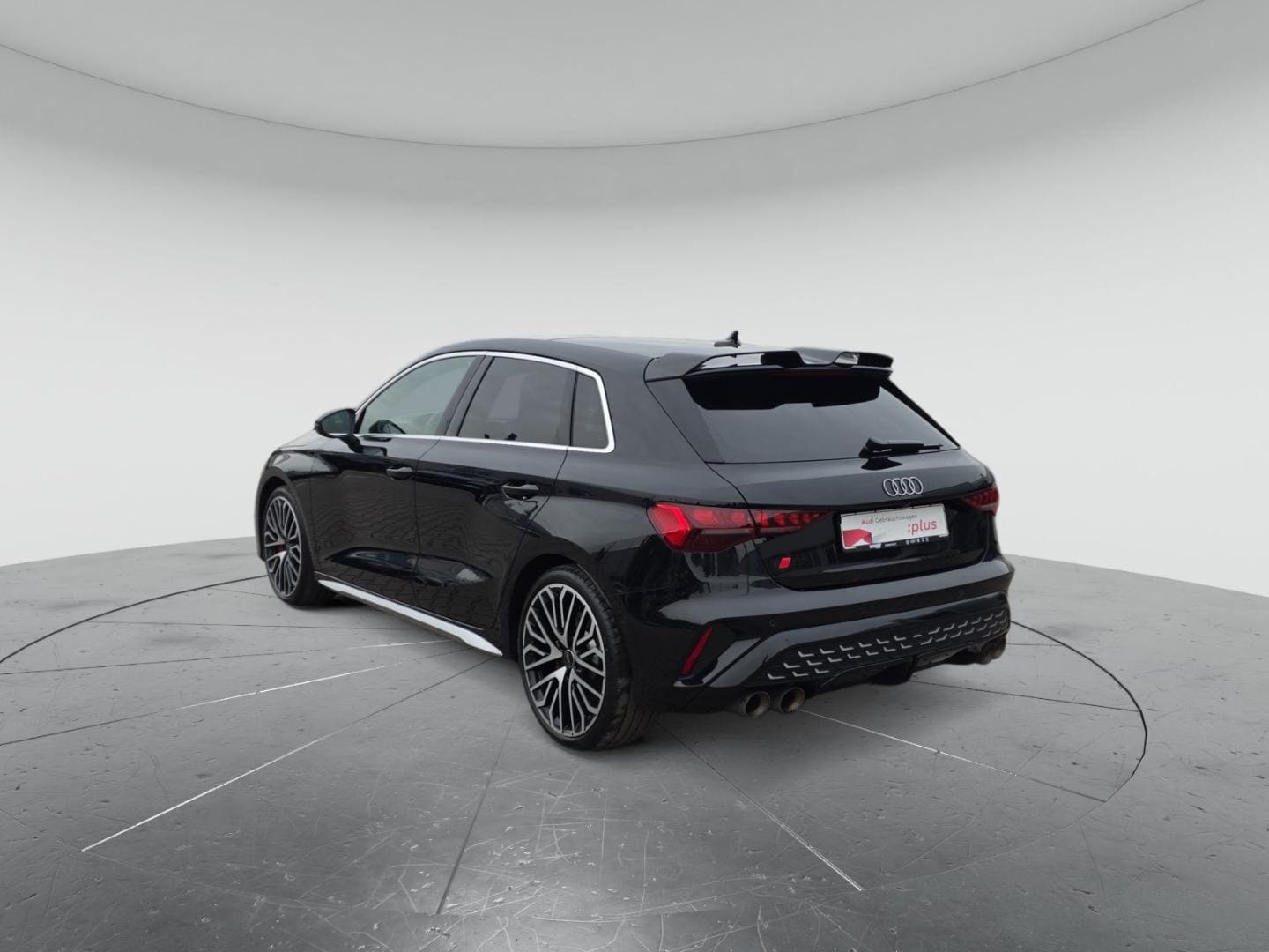 Bild über Audi S3 Sportback TFSI quattro S tronic - für weitere Informationen kontaktieren Sie den Audi Partner