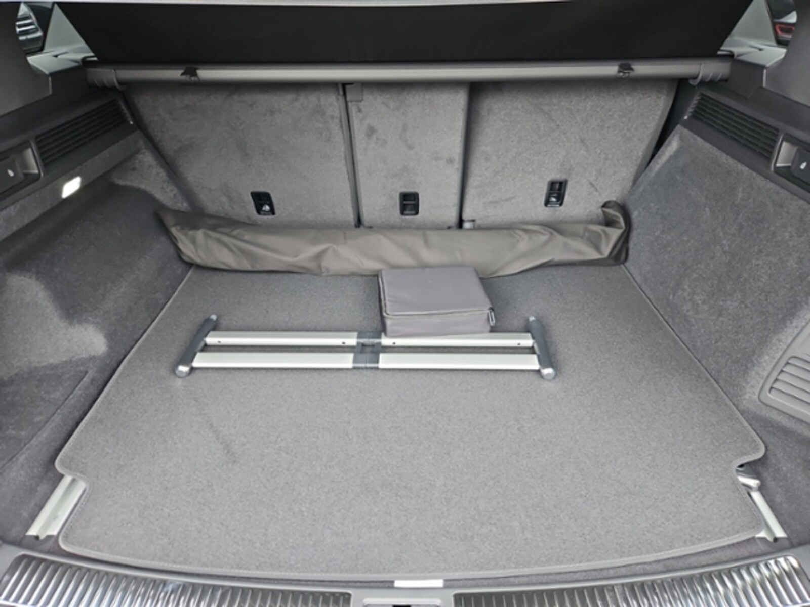 Volkswagen Touareg – Bild 22