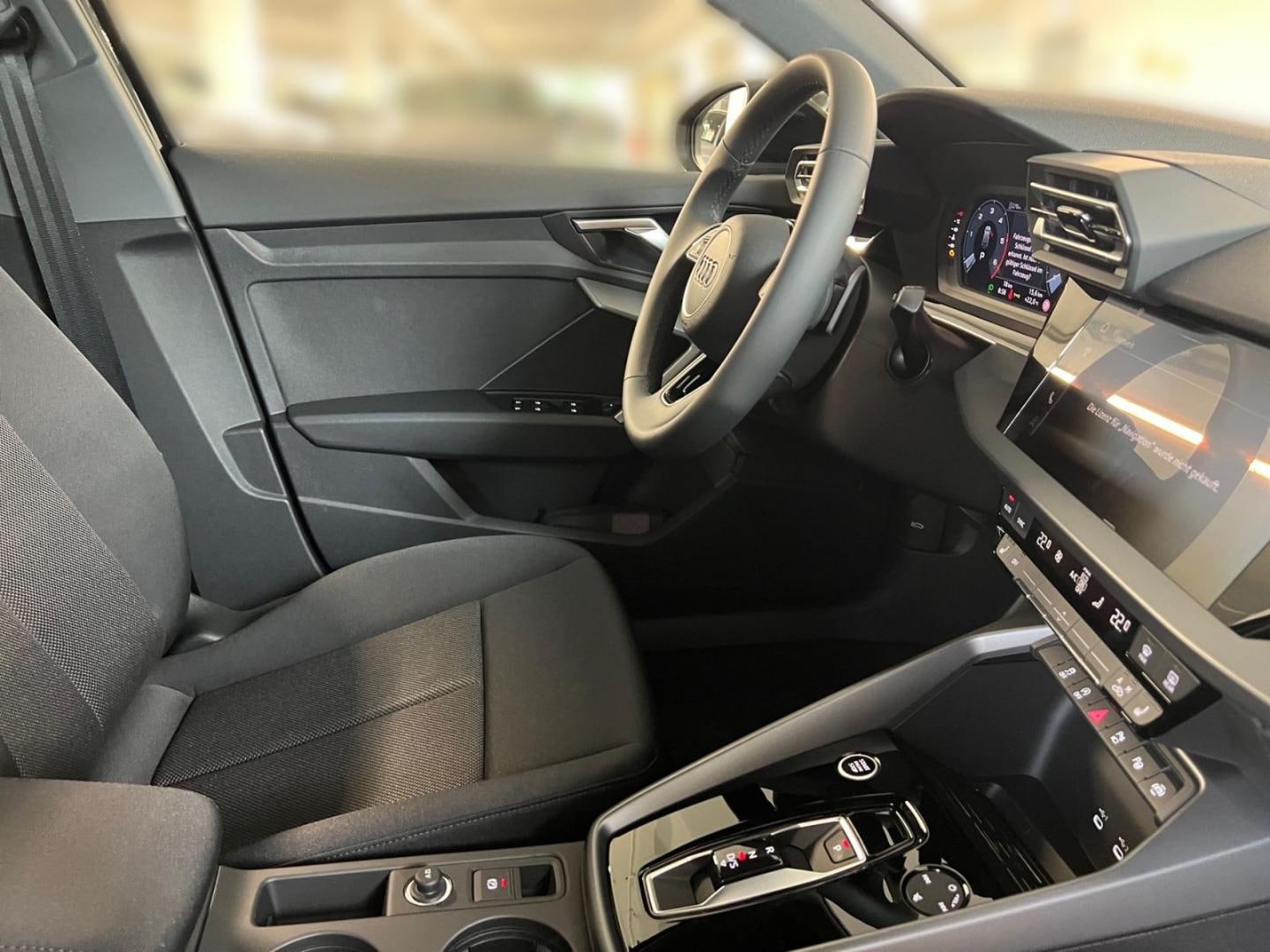 Bild über Audi A3 Sportback TDI S tronic - für weitere Informationen kontaktieren Sie den Audi Partner