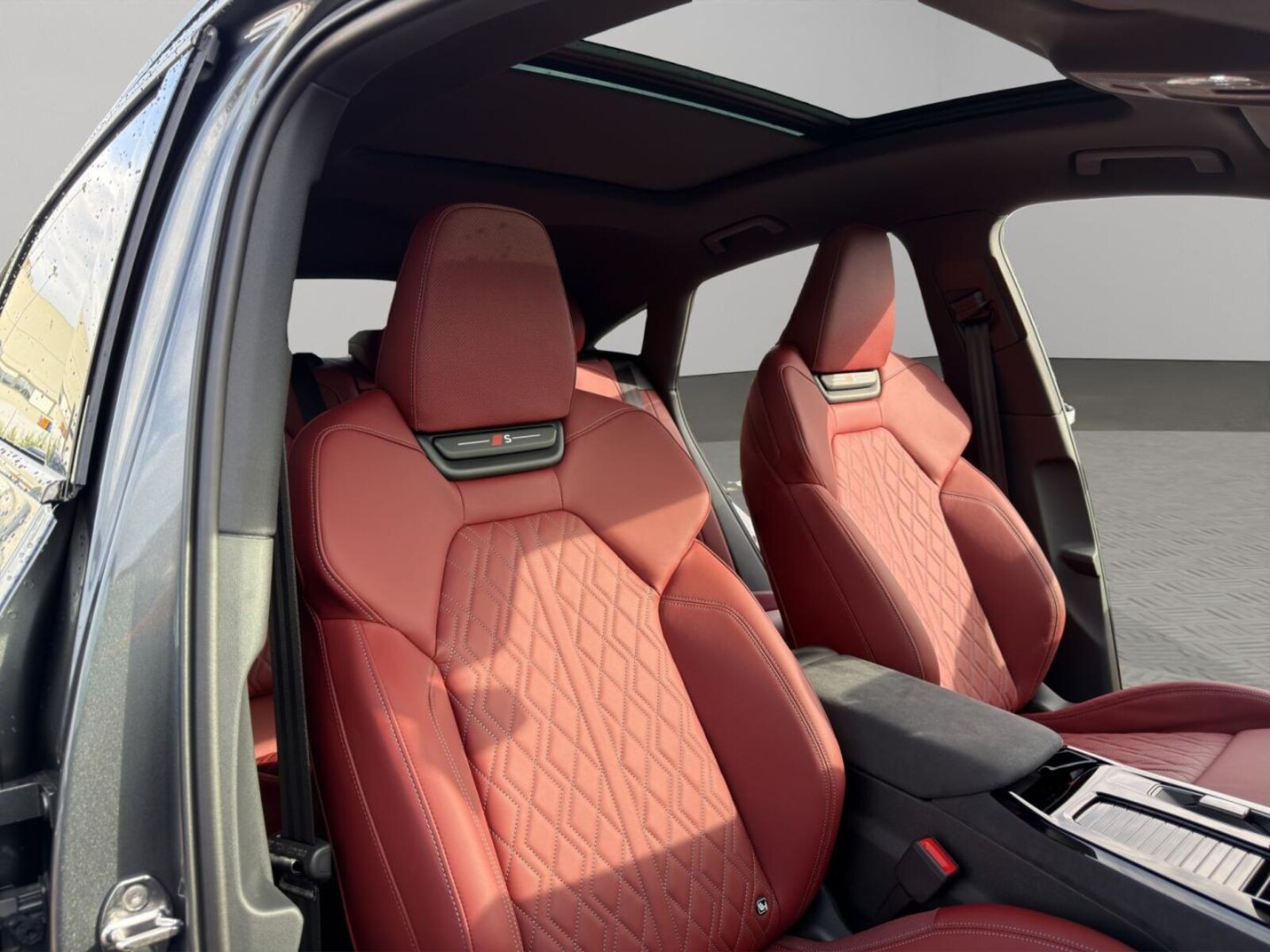 Audi SQ6 Sportback e-tron – Bild 18