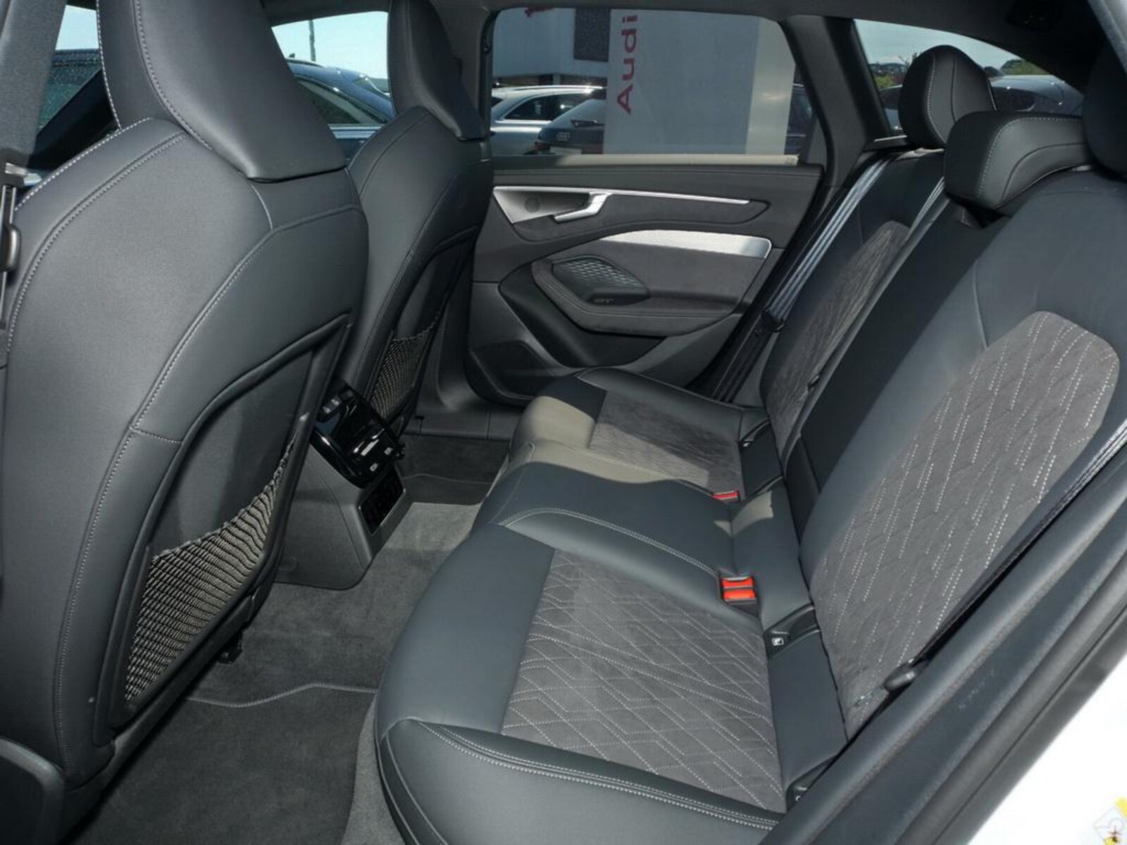 Audi A6 Avant – Bild 5