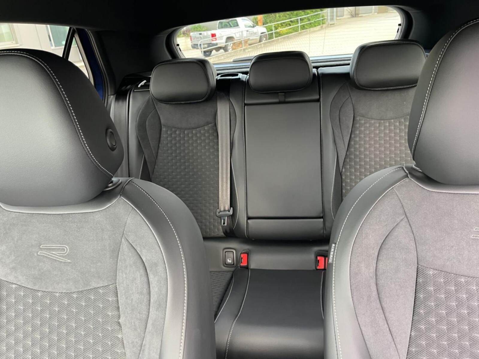 Volkswagen T-Roc – Bild 18