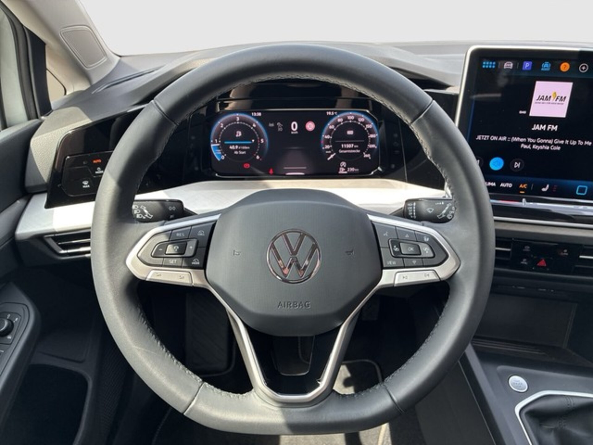 Volkswagen Golf Life