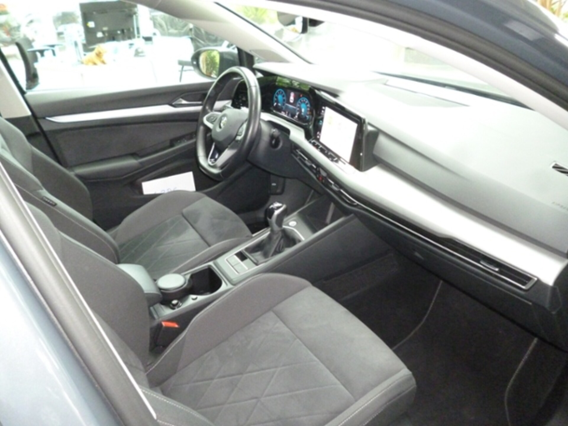 Volkswagen Golf Life