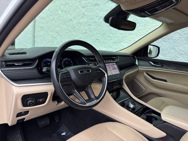 2022 Jeep Grand Cherokee