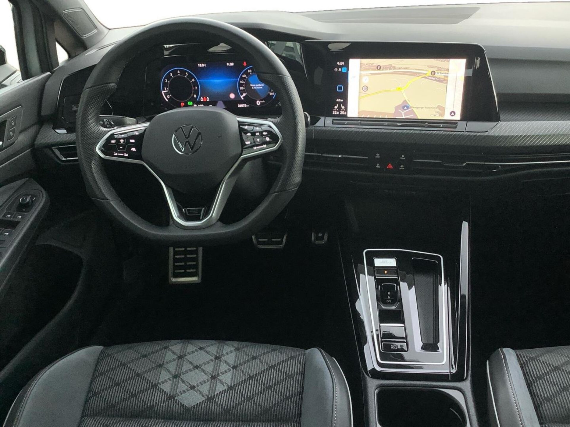Volkswagen Golf R-Line