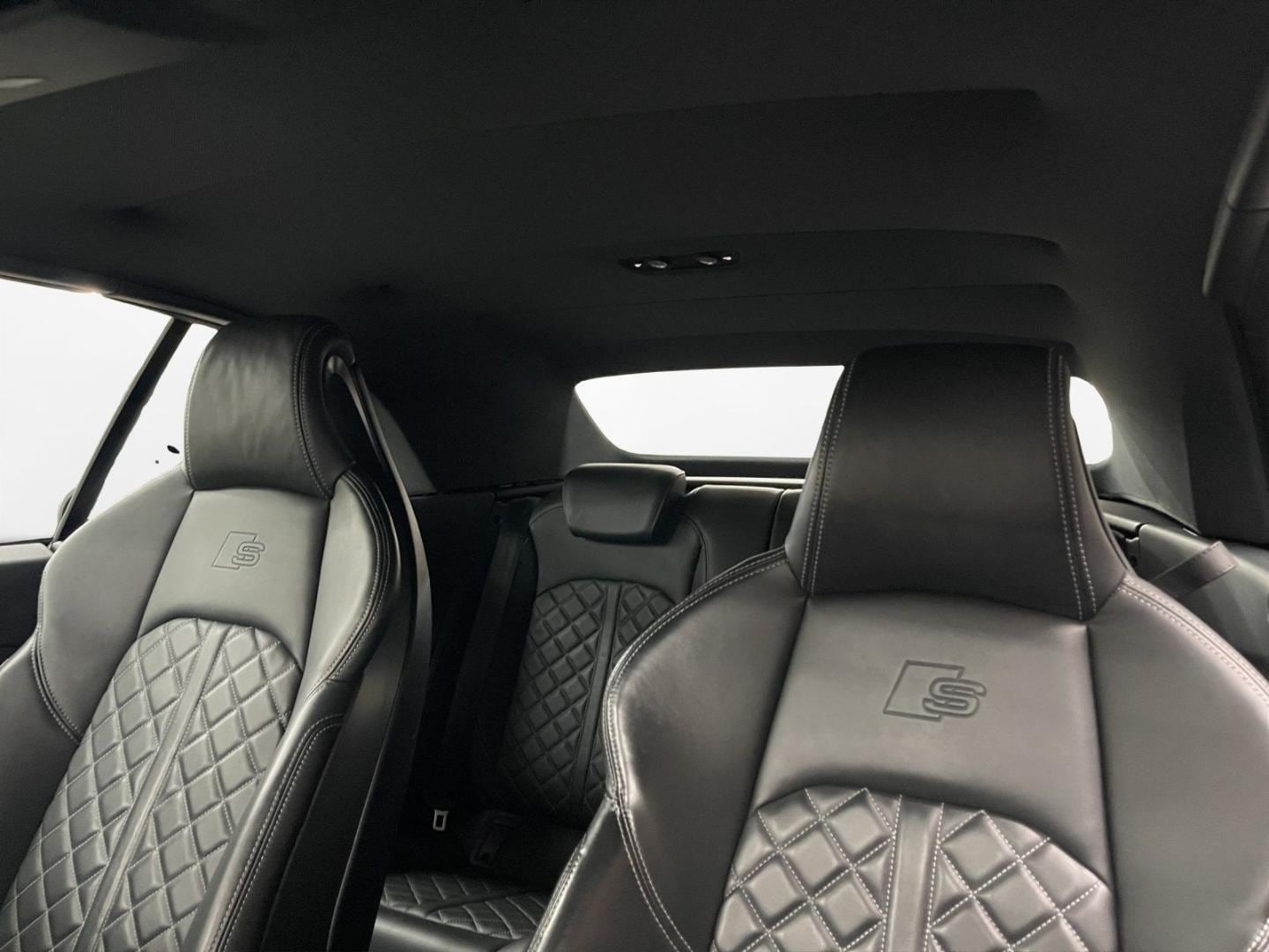 Bild über Audi S5 Cabriolet TFSI quattro tiptronic - für weitere Informationen kontaktieren Sie den Audi Partner