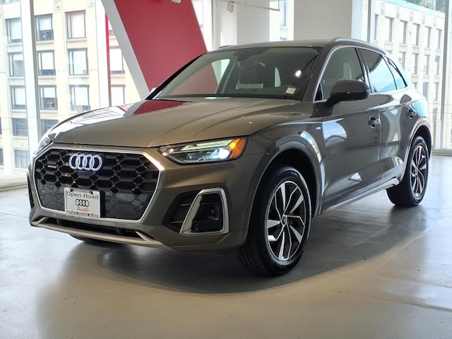 Photo of 2025 Audi Q5