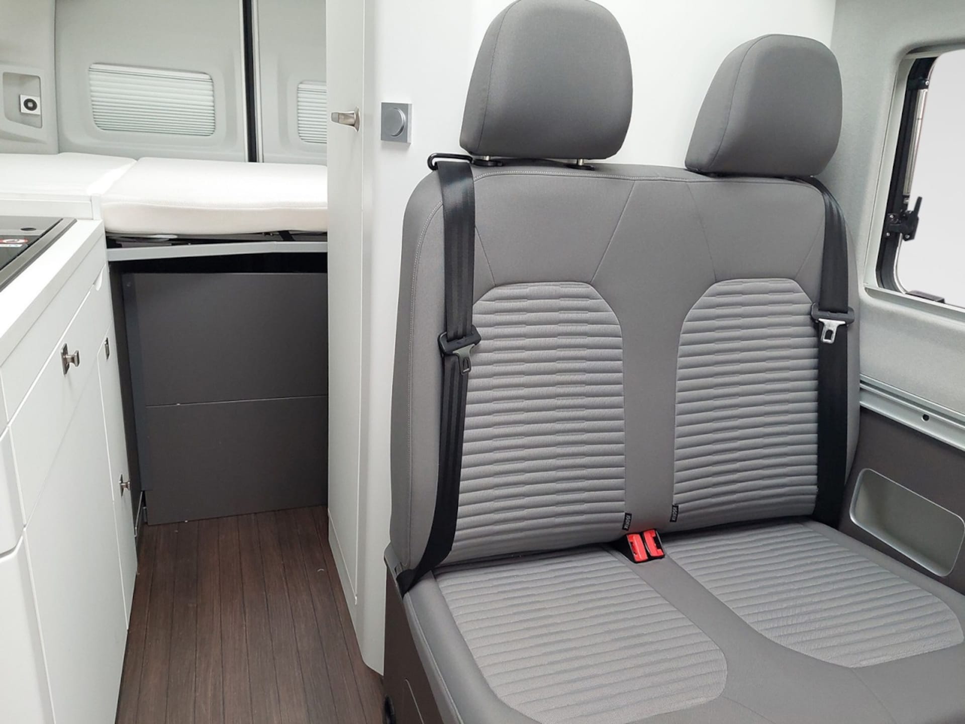 Volkswagen Grand California 600