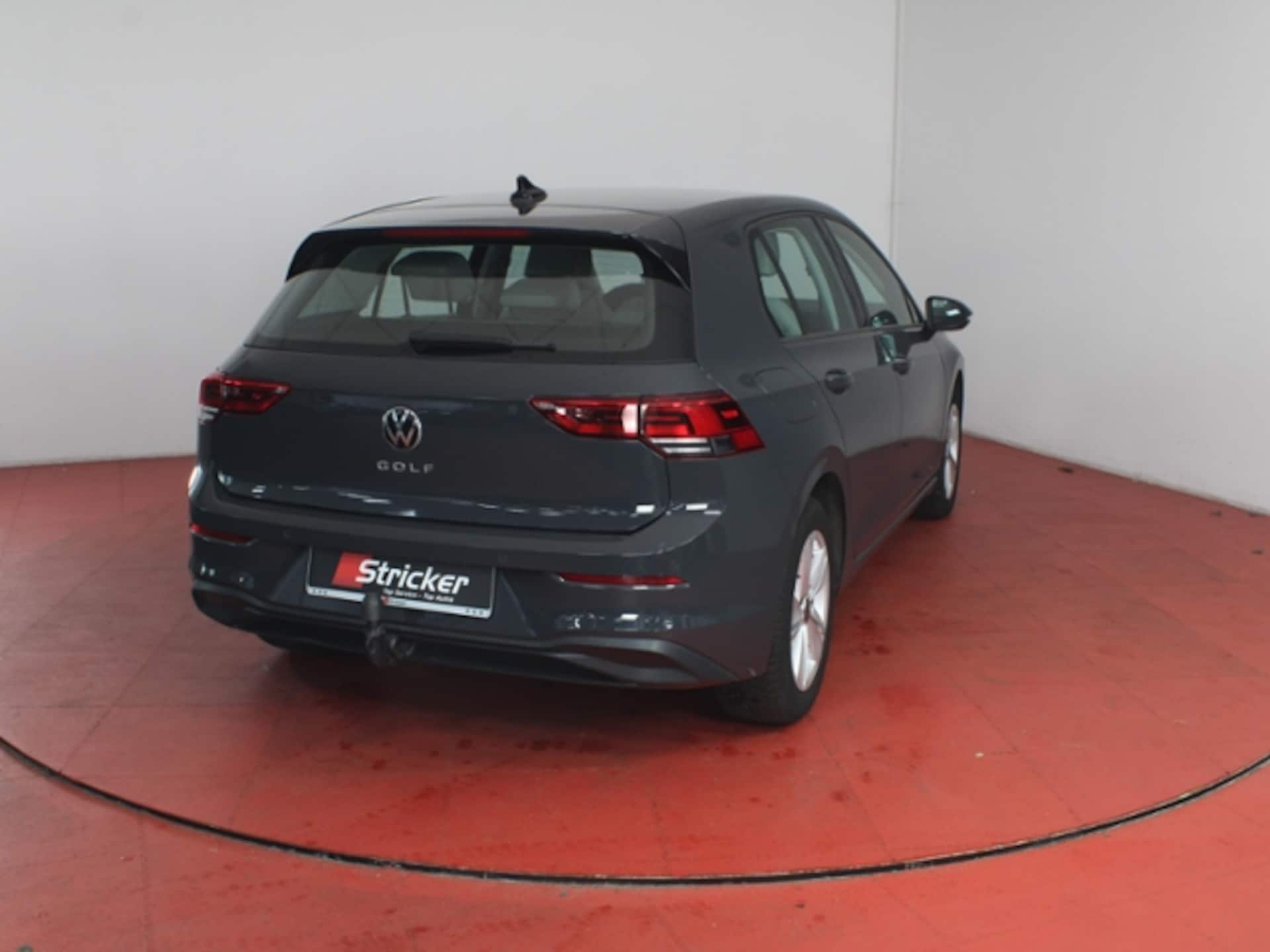 Volkswagen Golf Life
