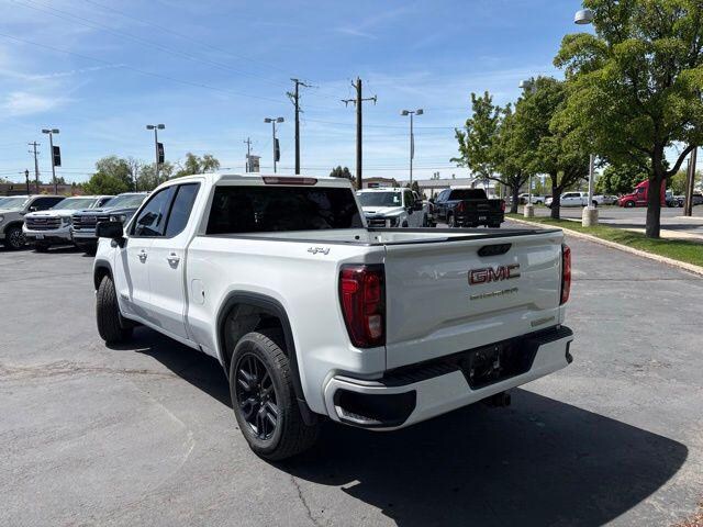 2023 GMC Sierra