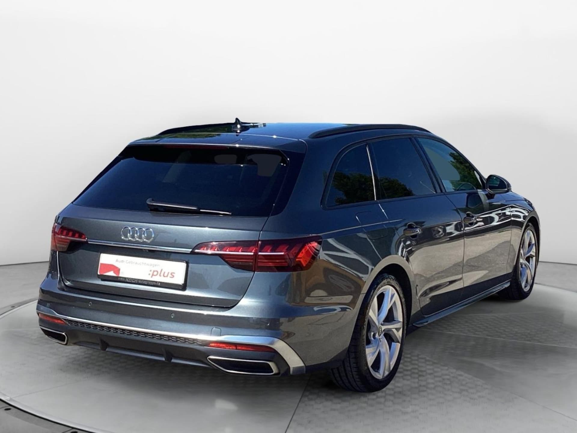 Audi A4 Avant S line