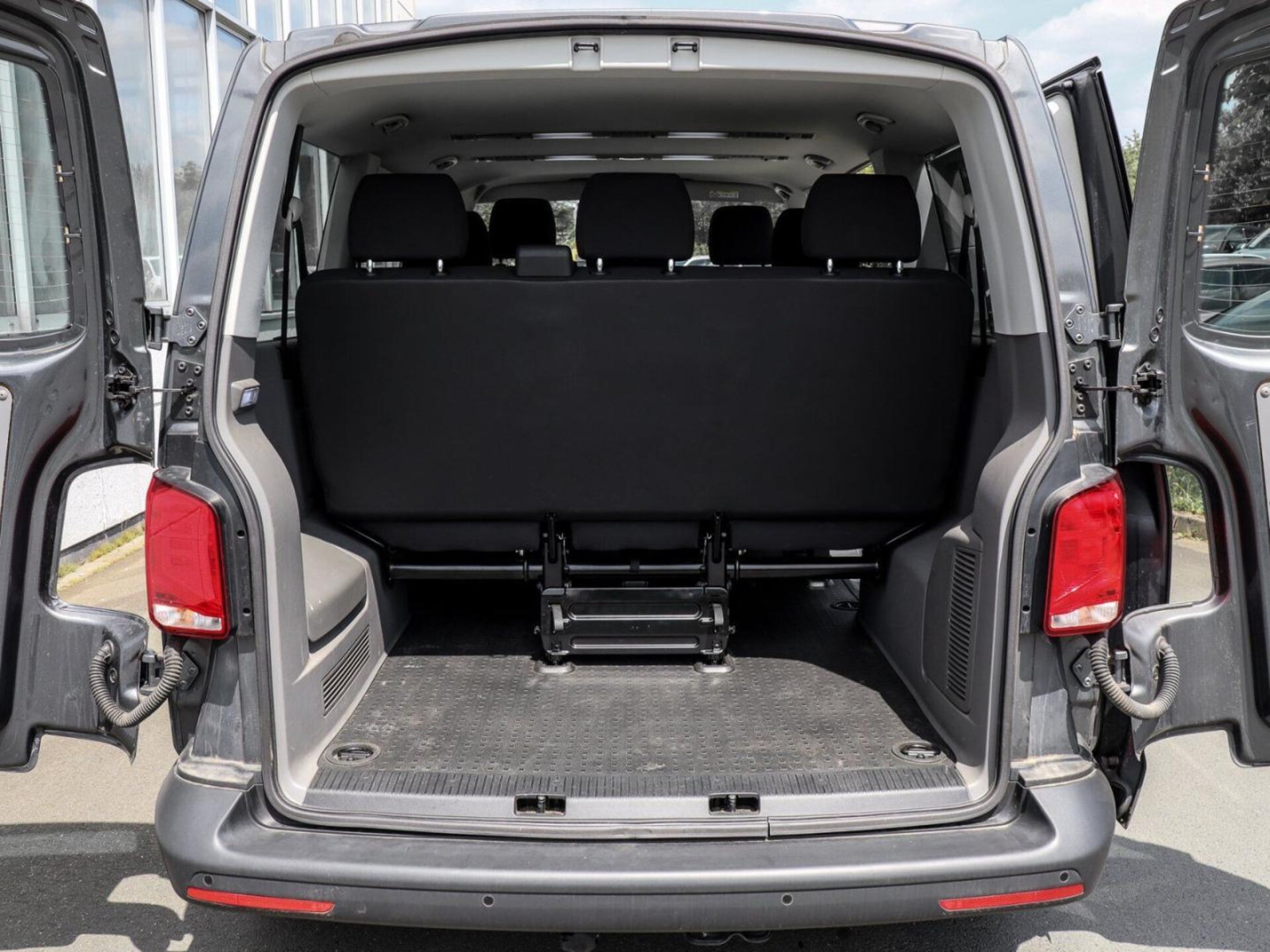 Volkswagen T6.1 Caravelle kurzer Radstand Trendline