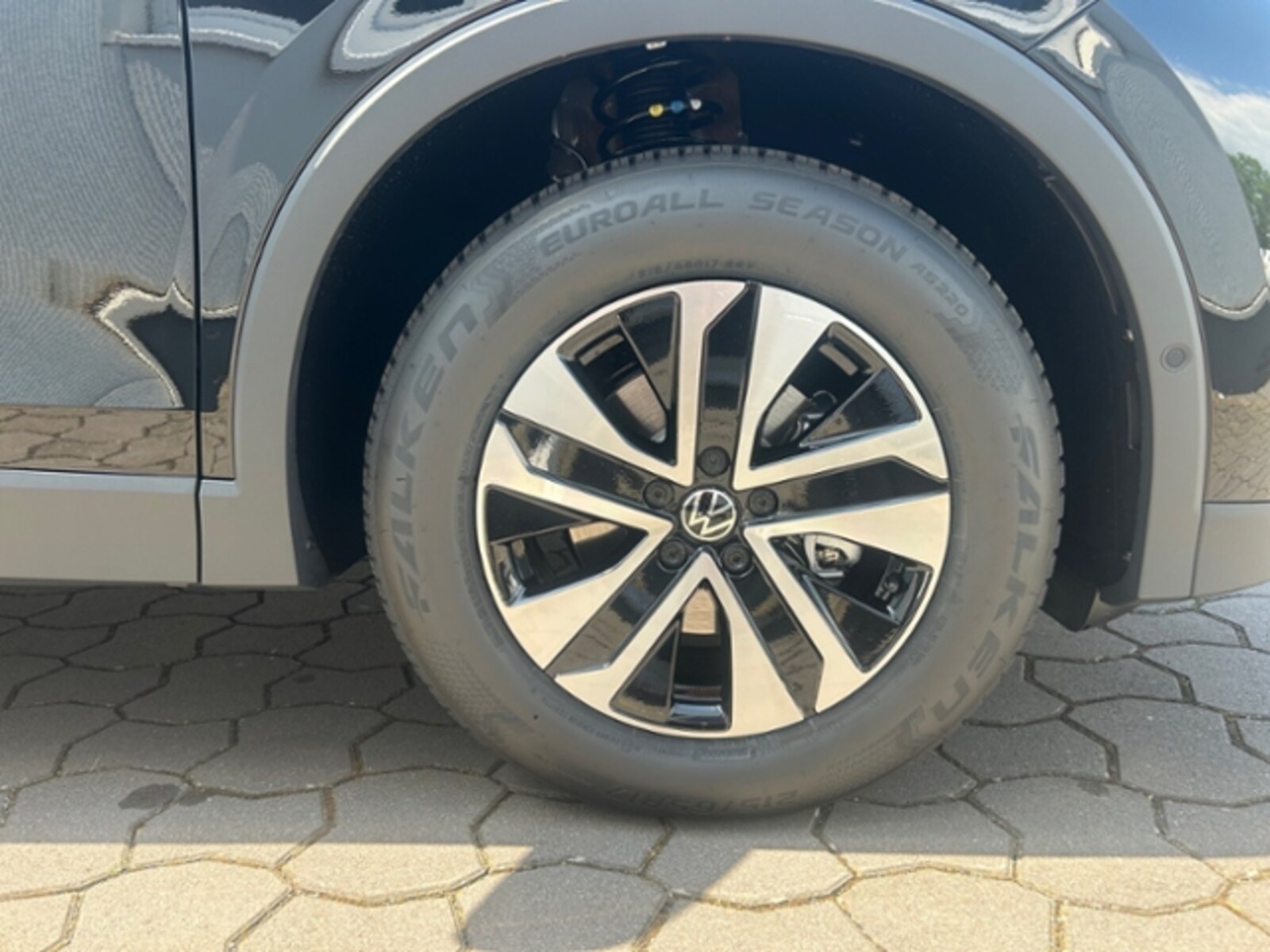 Volkswagen Tiguan – Bild 18