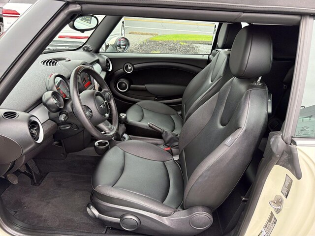 2015 MINI