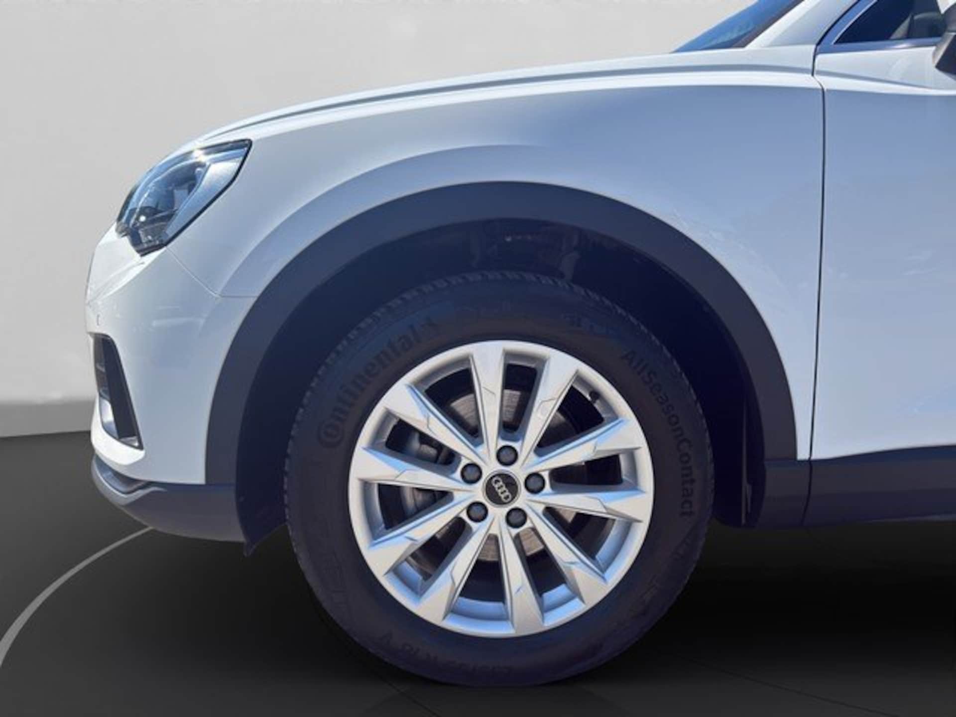Audi Q3 SUV