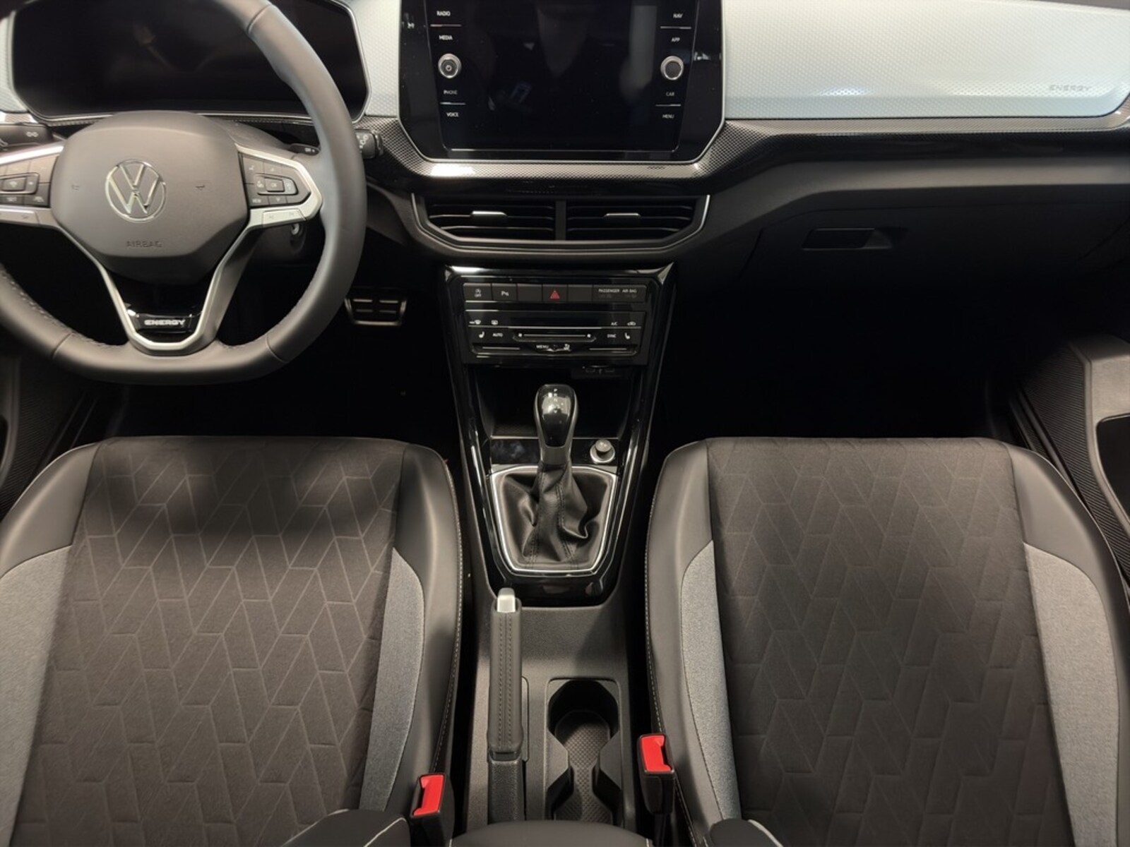Volkswagen T-Cross – Bild 9
