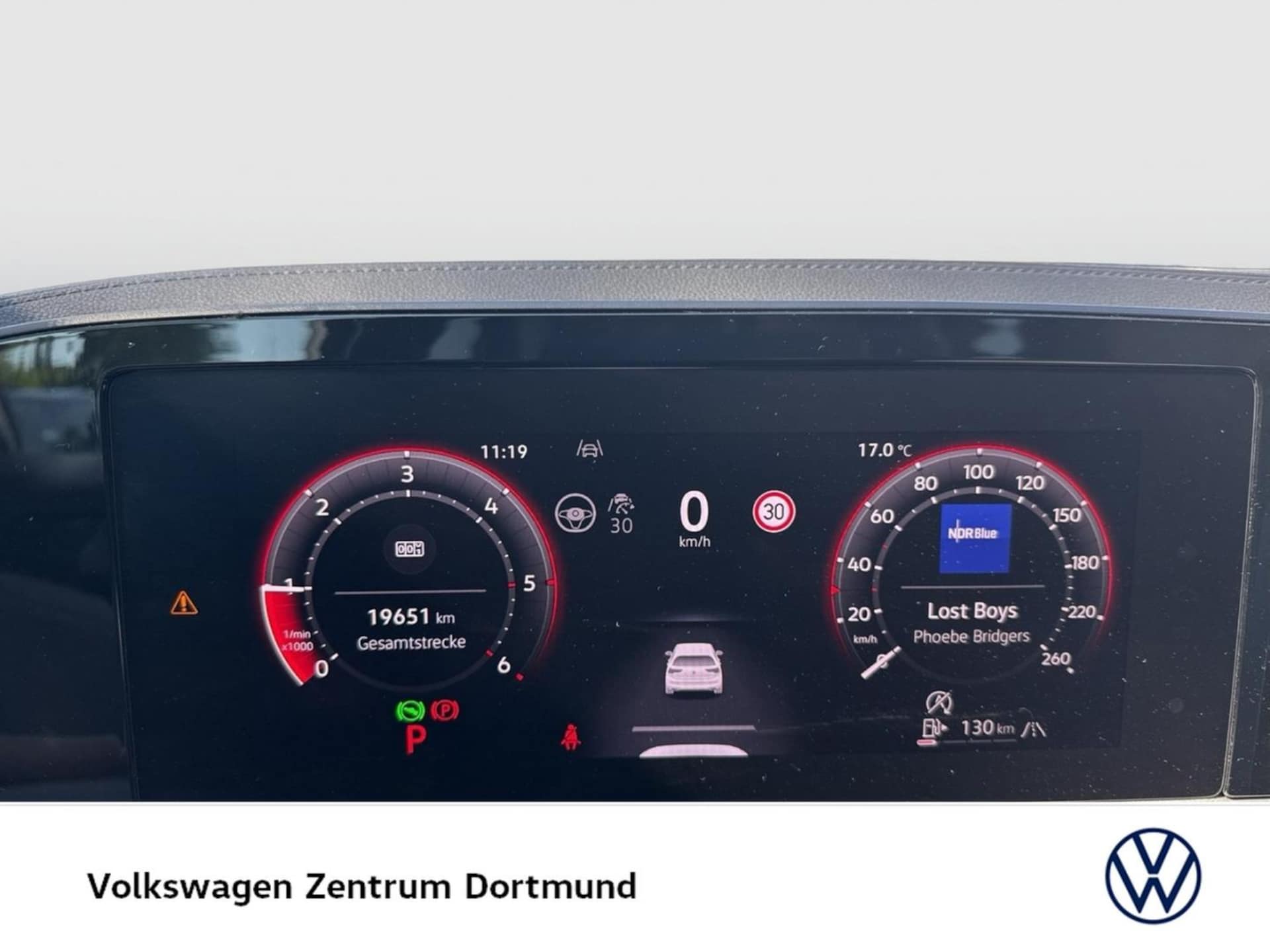 Volkswagen Passat Elegance