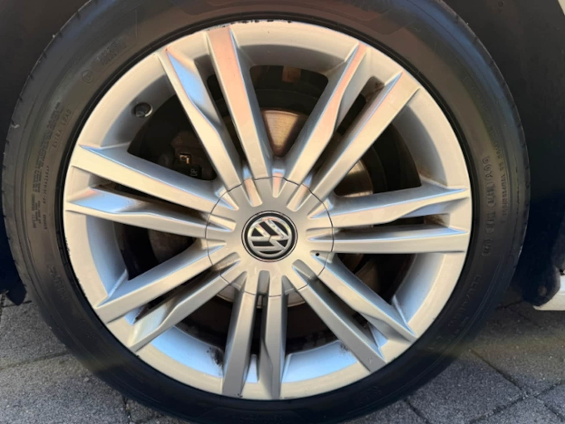 Volkswagen Golf Sportsvan Highline
