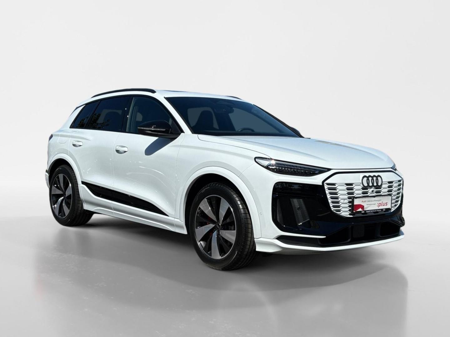 Image about Audi Q6 SUV e-tron e-tron quattro