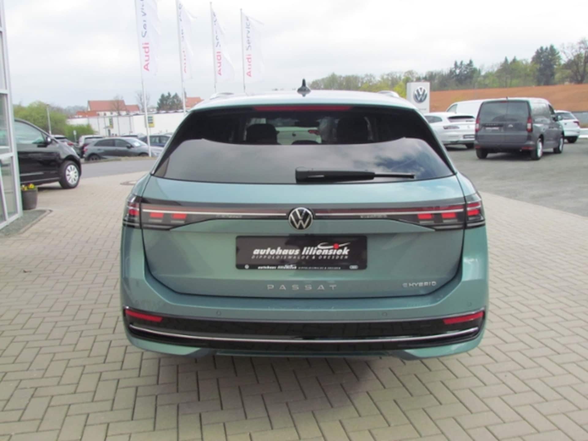 Volkswagen Passat Elegance