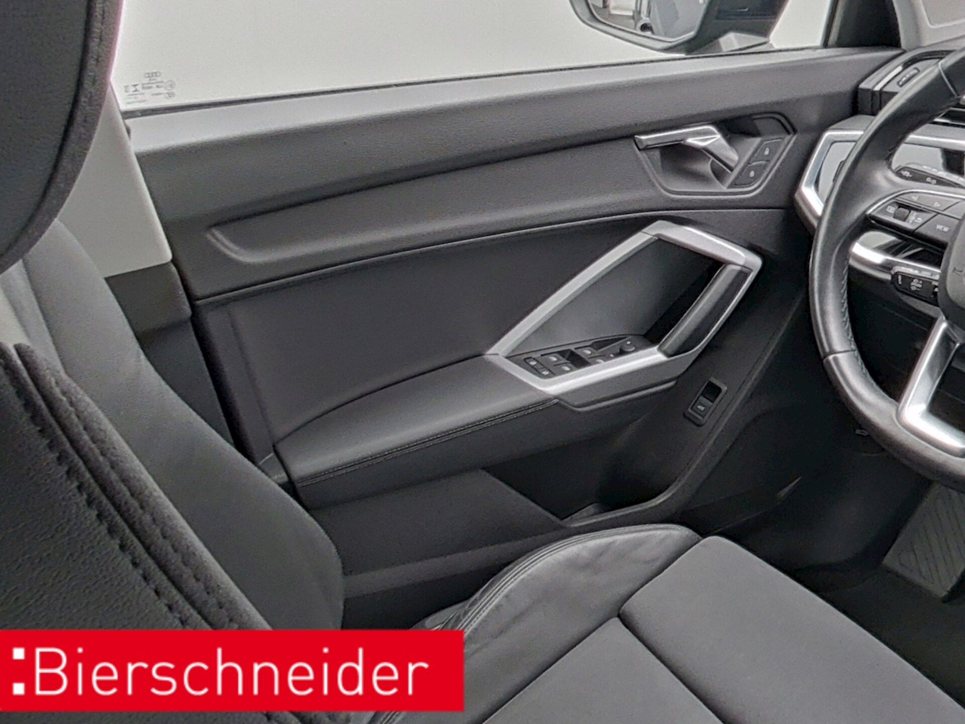 Audi Q3 SUV S line
