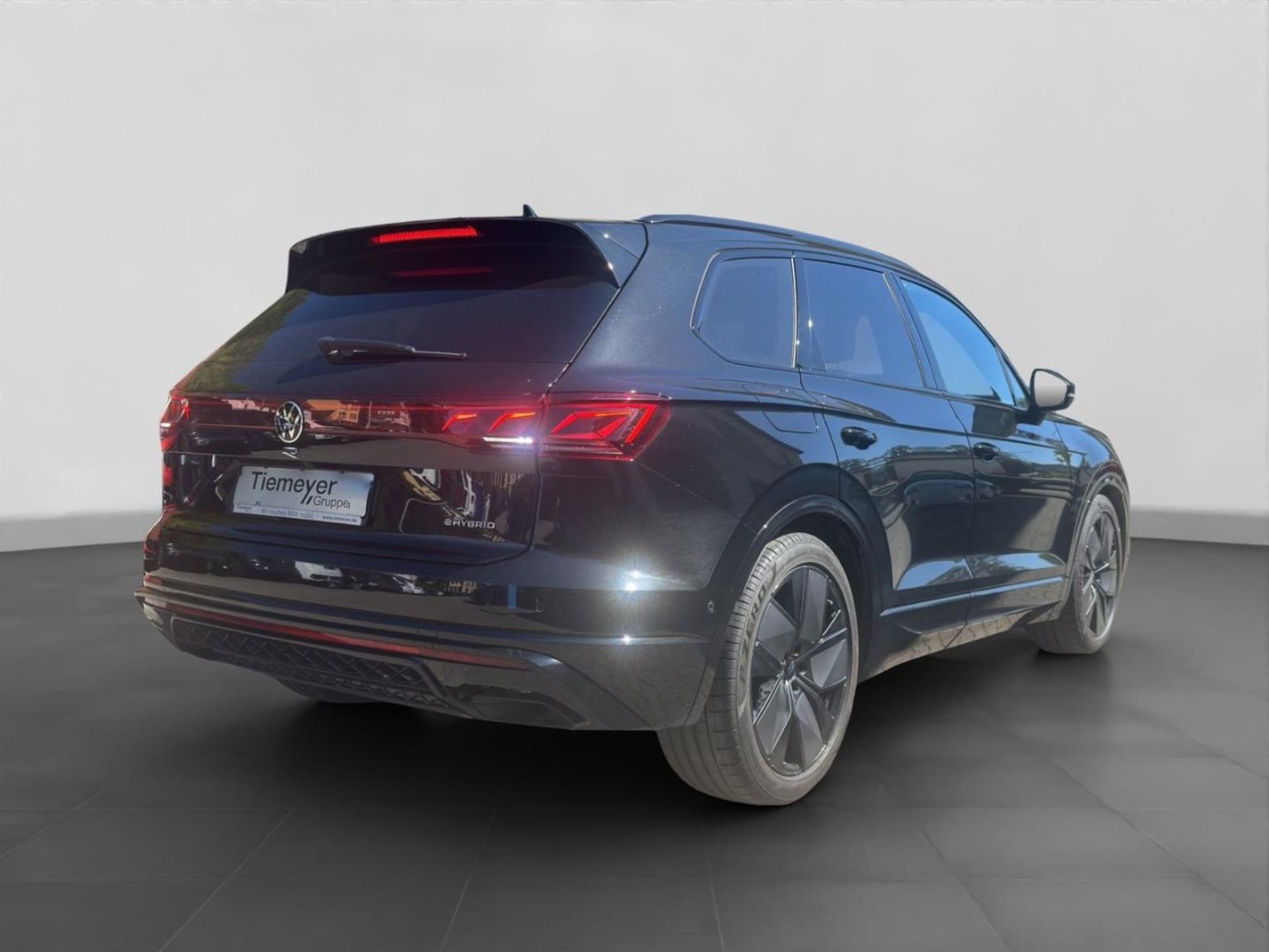 Volkswagen Touareg R