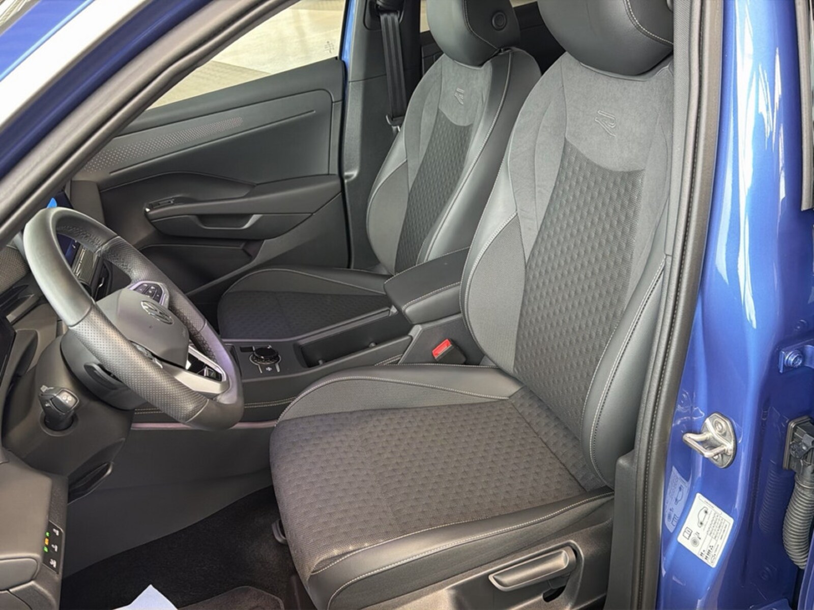 Volkswagen T-Roc – Bild 8