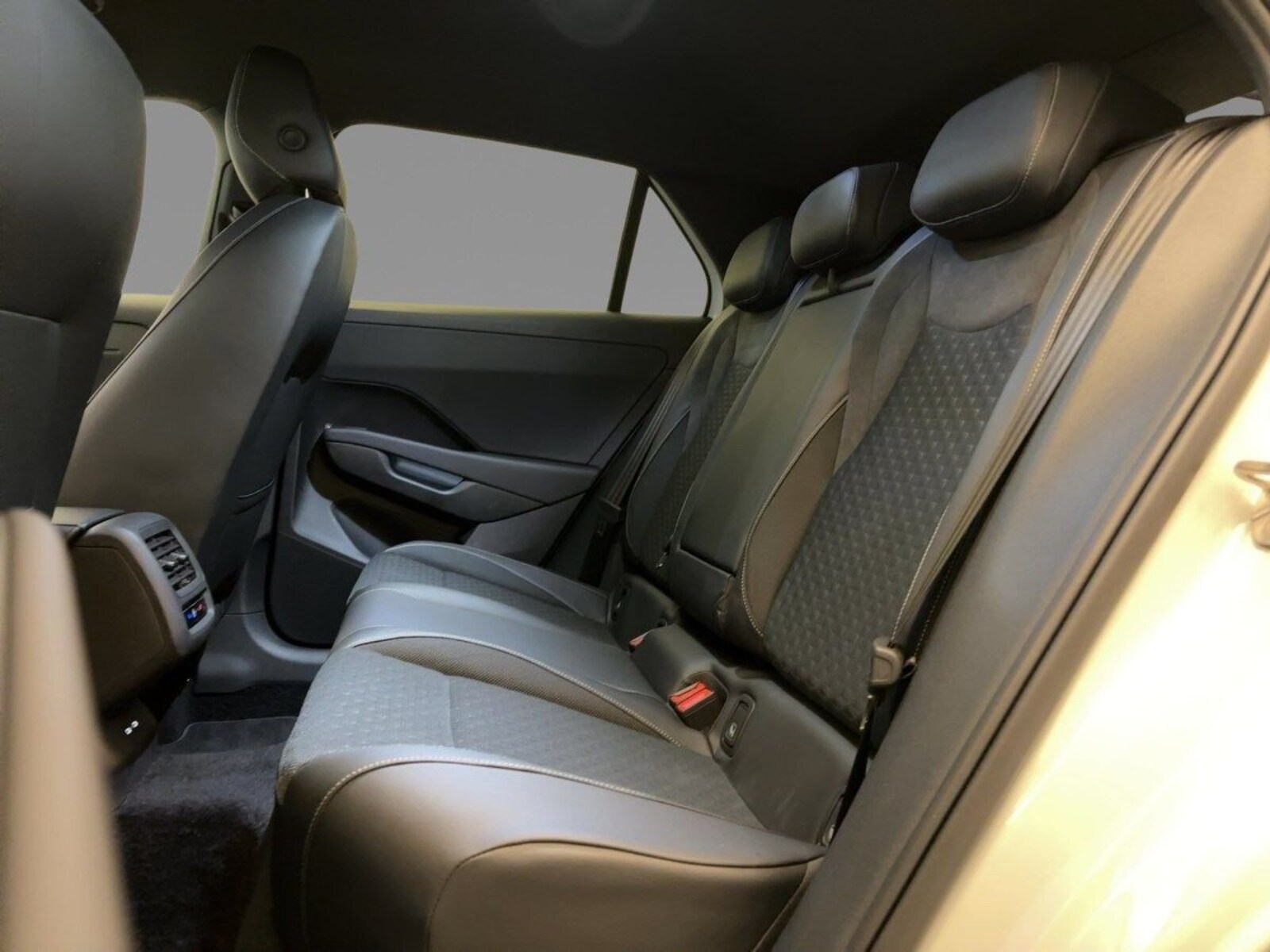 Volkswagen T-Roc – Bild 7
