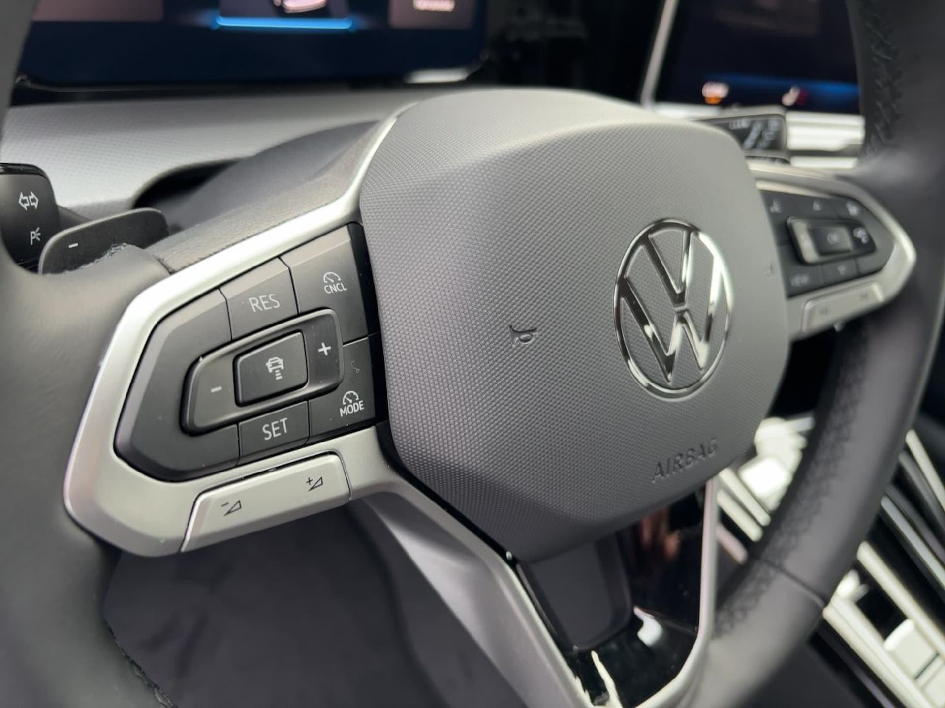 Volkswagen Golf Variant Style