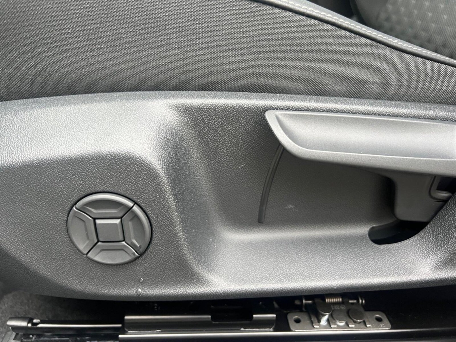 Volkswagen T-Roc – Bild 8