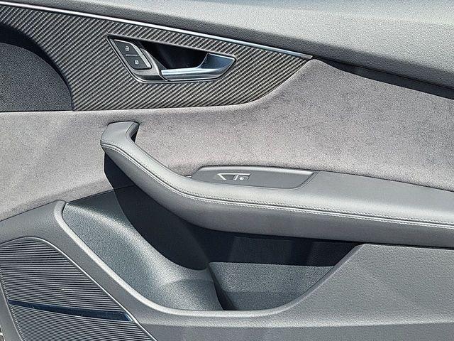 2026 Audi SQ8 Premium Plus - Photo 18