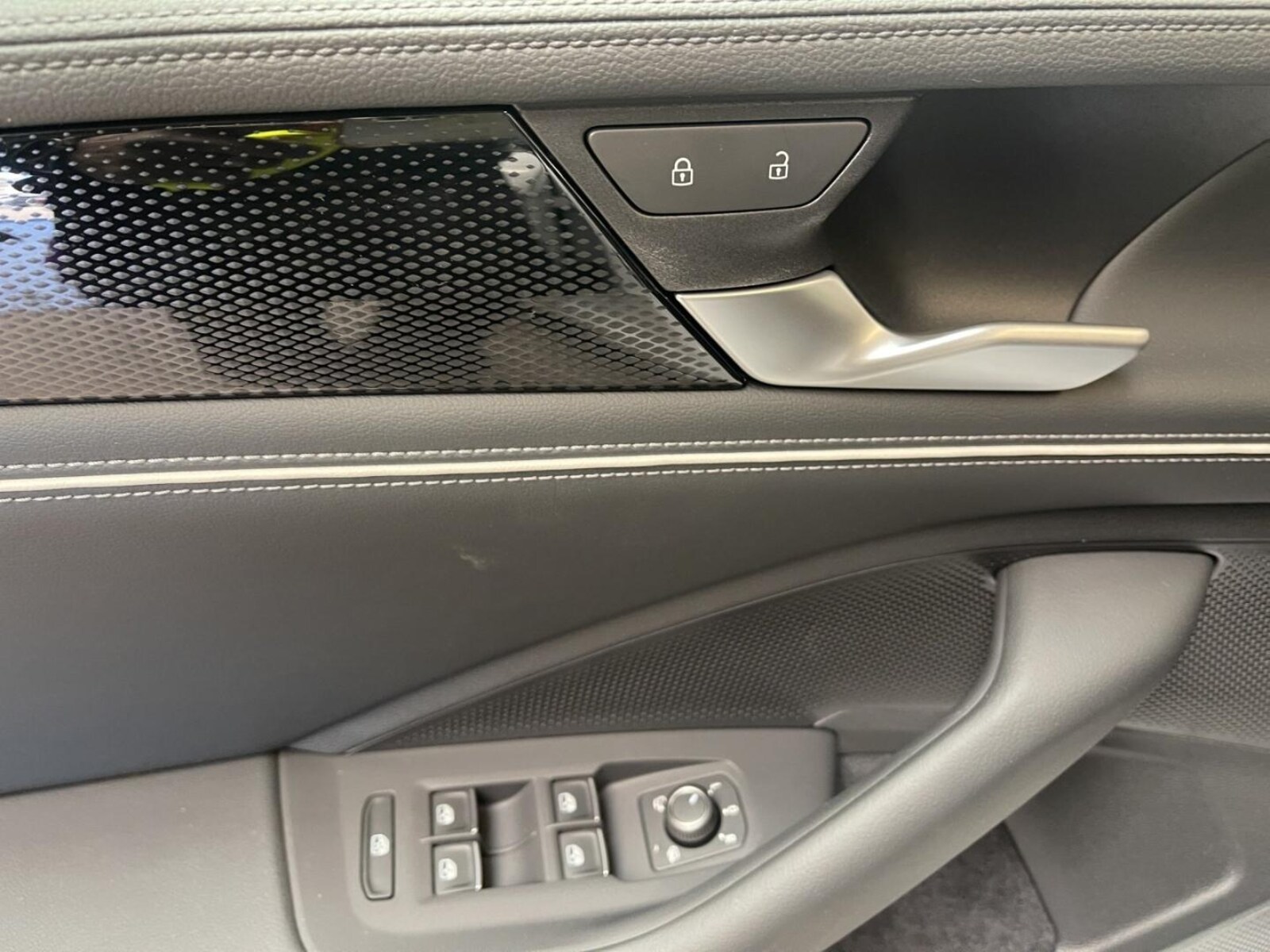 Volkswagen Passat – Bild 9