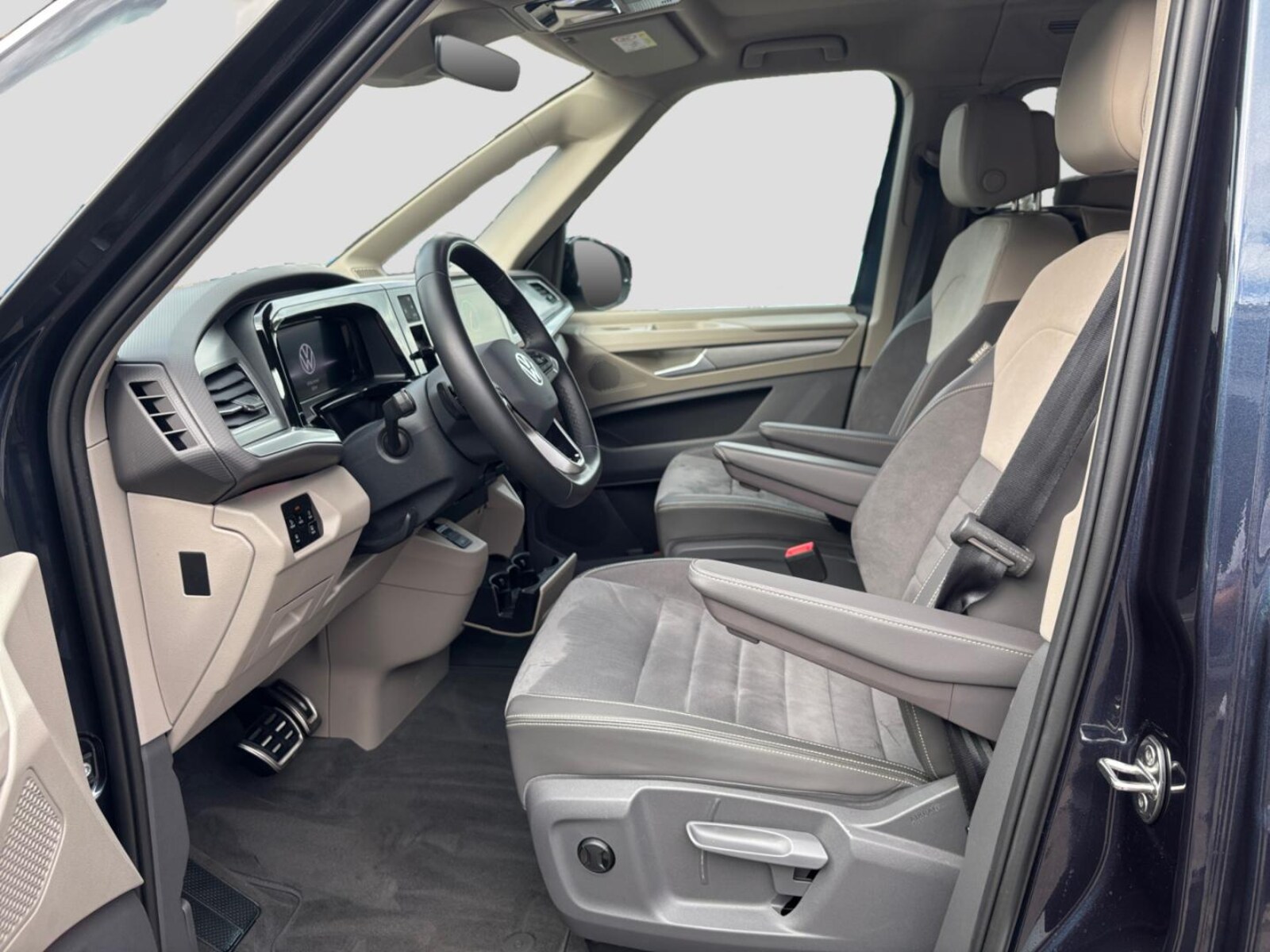 Volkswagen Multivan Langversion – Bild 10