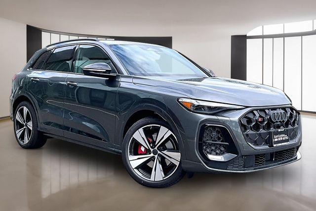 2026 Audi SQ5 Premium Plus quattro's photo