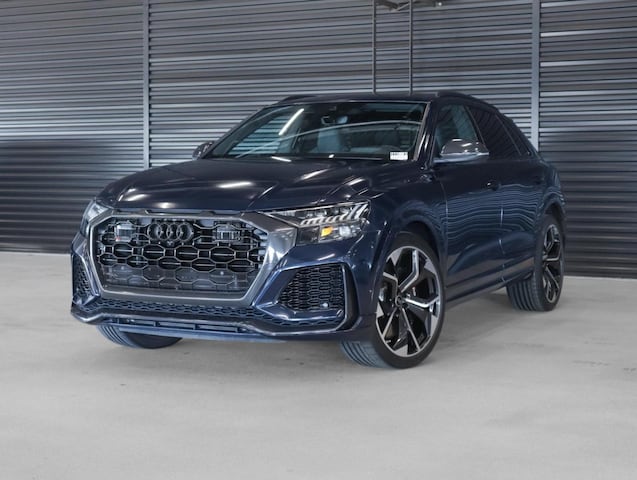Photo of 2024 Audi RS Q8 