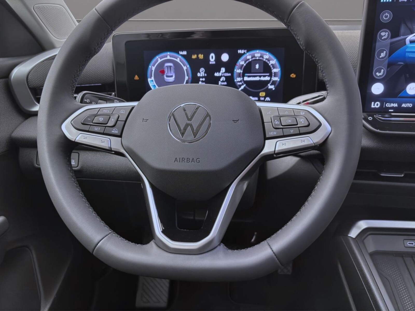 Volkswagen T-Roc – Bild 13
