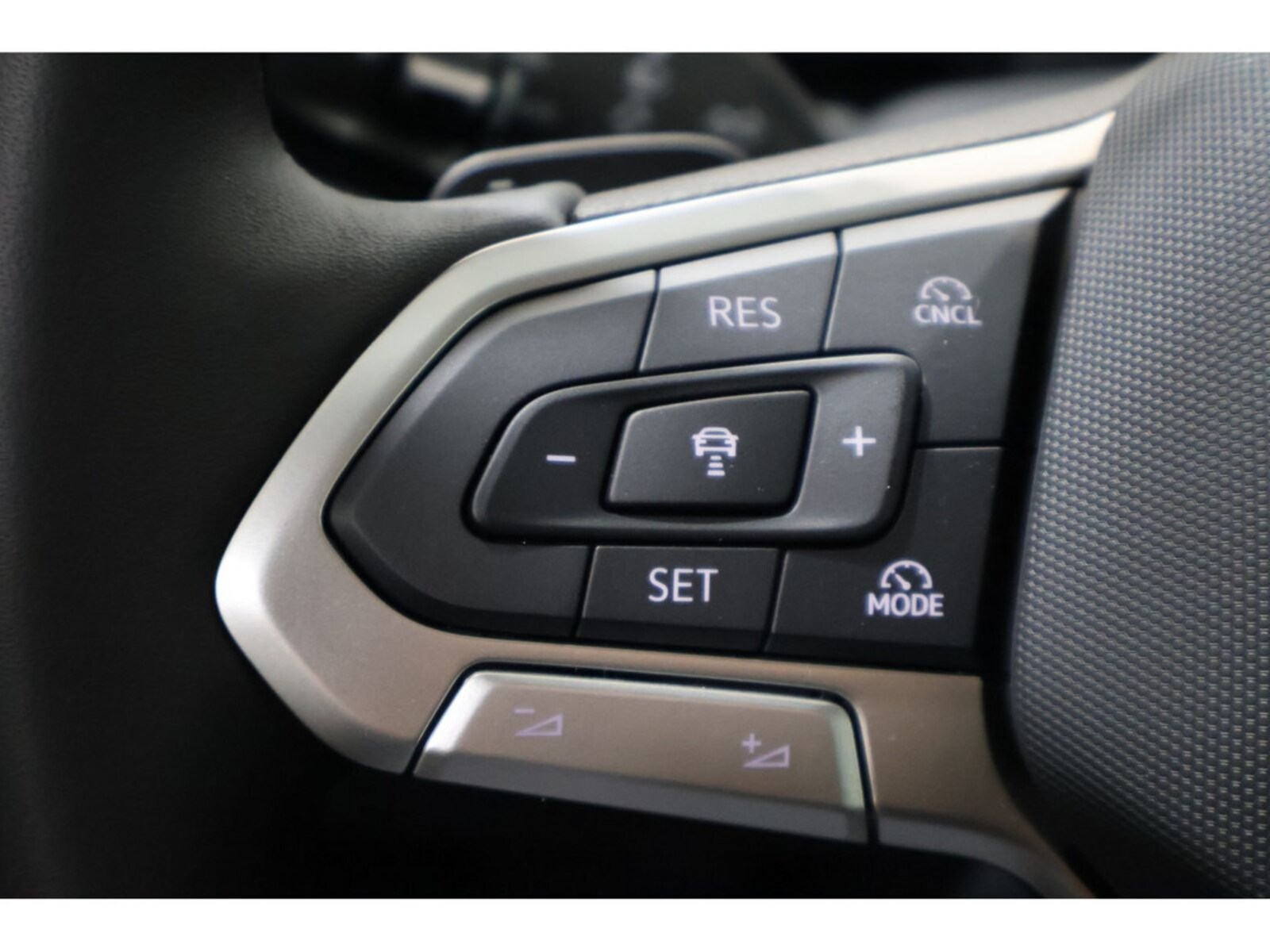 Volkswagen Passat – Bild 21