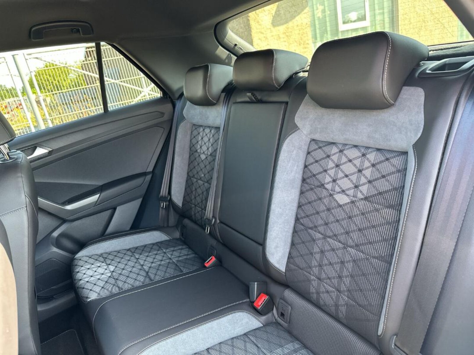 Volkswagen T-Roc – Bild 13