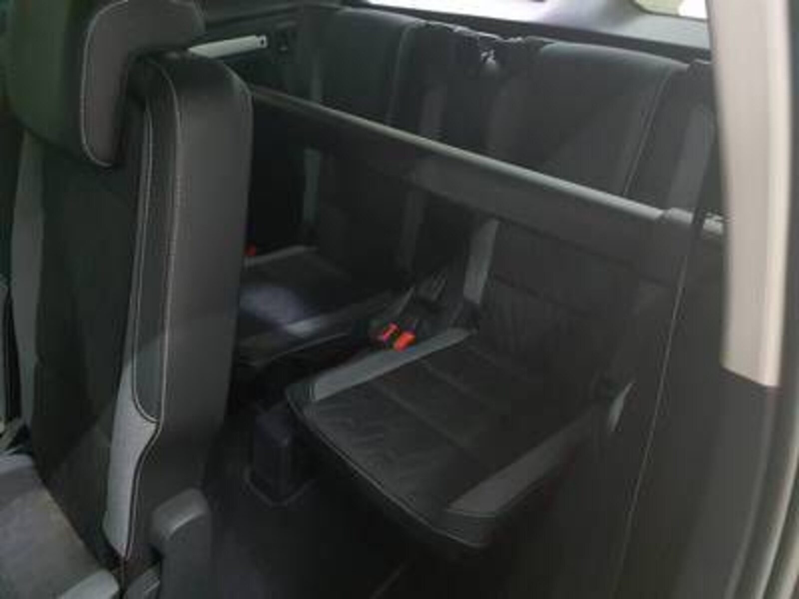 Volkswagen Touran – Bild 5
