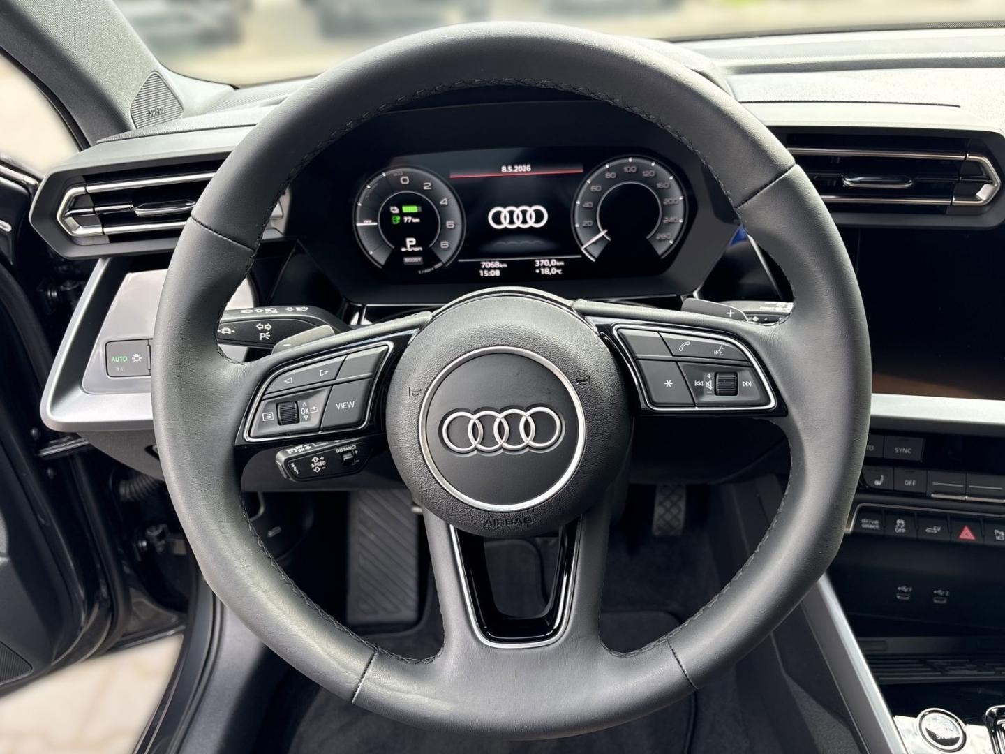 Bild über Audi A3 Sportback TFSI e 40 TFSI e S tronic - für weitere Informationen kontaktieren Sie den Audi Partner