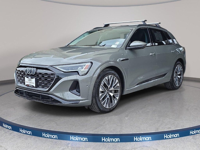 2024 Audi Q8 e-tron
