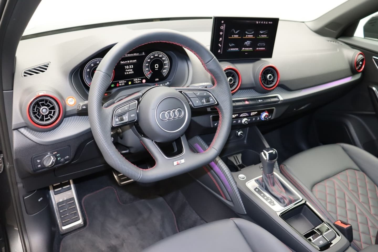 Bild über Audi Q2 S line 35 TFSI S tronic - für weitere Informationen kontaktieren Sie den Audi Partner