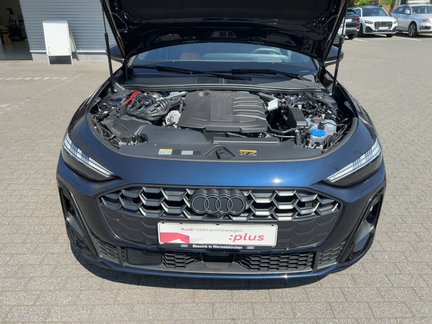 Bild über Audi A5 Avant TDI quattro 150 kW S tronic - für weitere Informationen kontaktieren Sie den Audi Partner