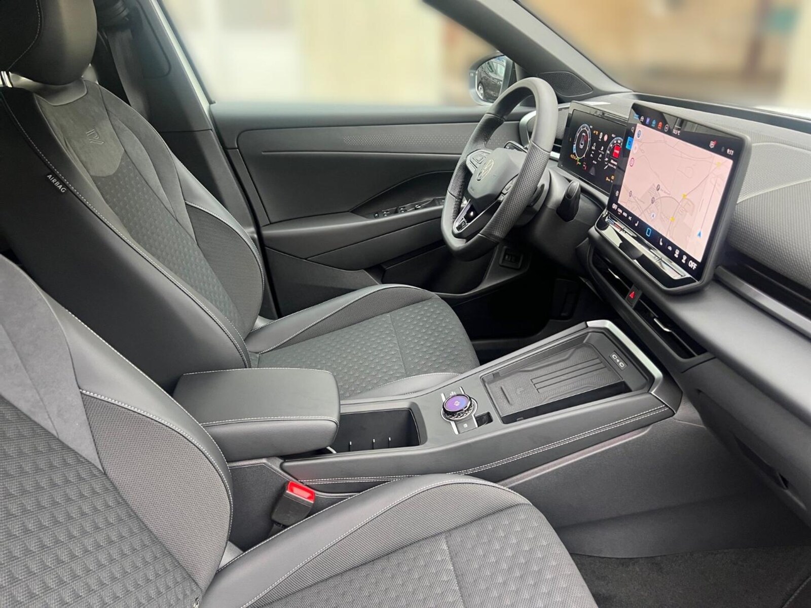 Volkswagen T-Roc – Bild 15