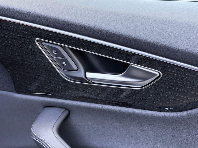 2026 Audi Q8 Prestige - Photo 28