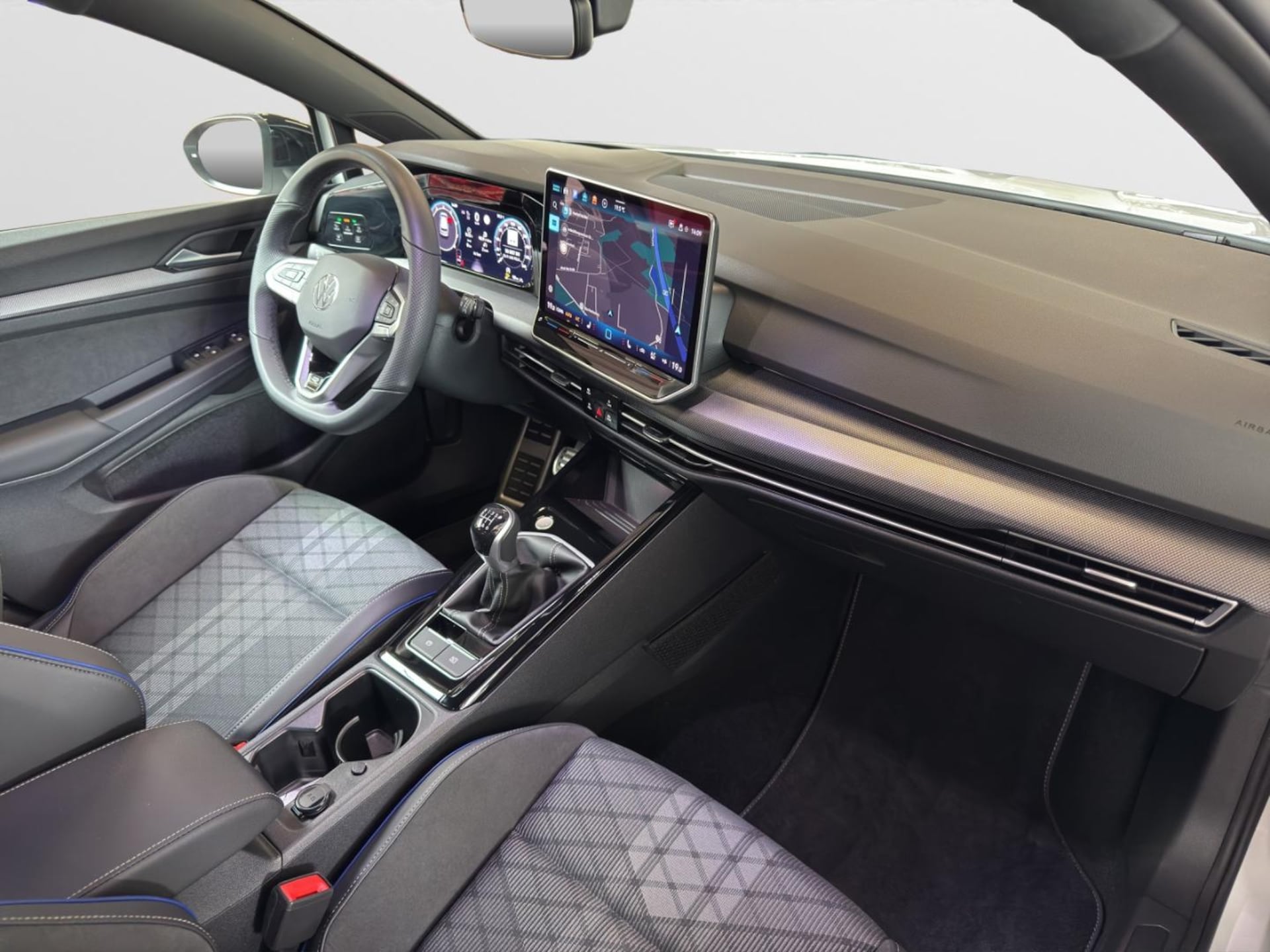 Volkswagen Golf R-Line