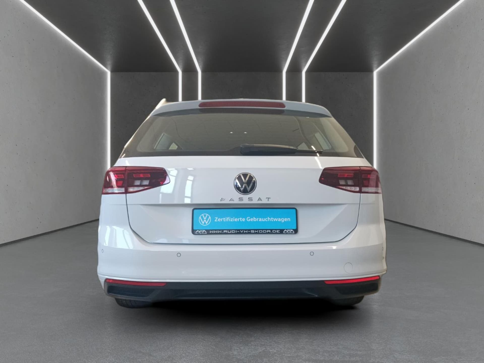 Volkswagen Passat Variant Basis-Modell